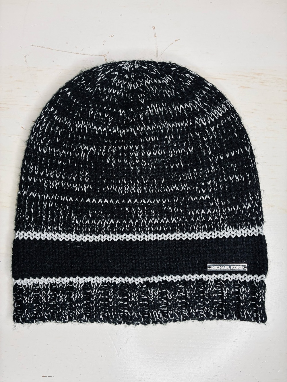 MICHAEL Michael Kors Black Silver Metallic Knit Beanie Winter Hat